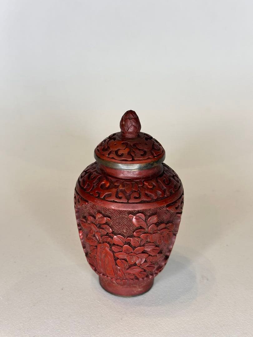 民国時代 剔紅 堆朱 壺 茶入 蓋付 彫漆文 時代物 中国古美術 宜兴窑“时大彬”款紫砂胎剔红山水人物图执壶- 故宫博物院