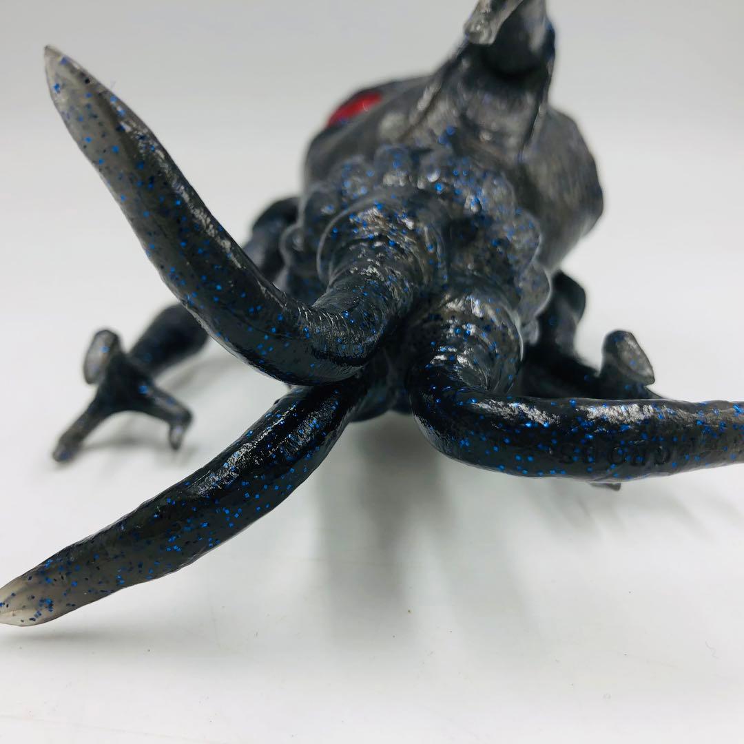 限定色】マーミット GLOBSTERS ドロメダ星人 クリアブラック 赤黒目