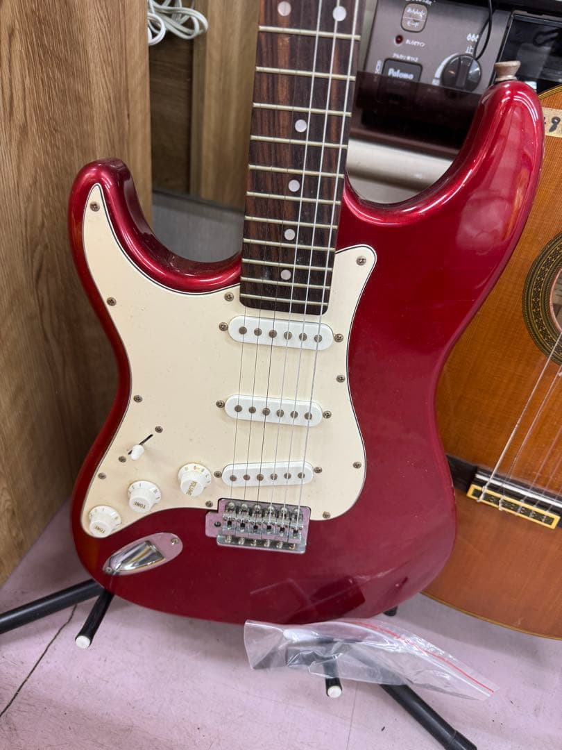 E1000 regend guitar レジェンド エレキギター 赤 ギター 左 - メルカリ