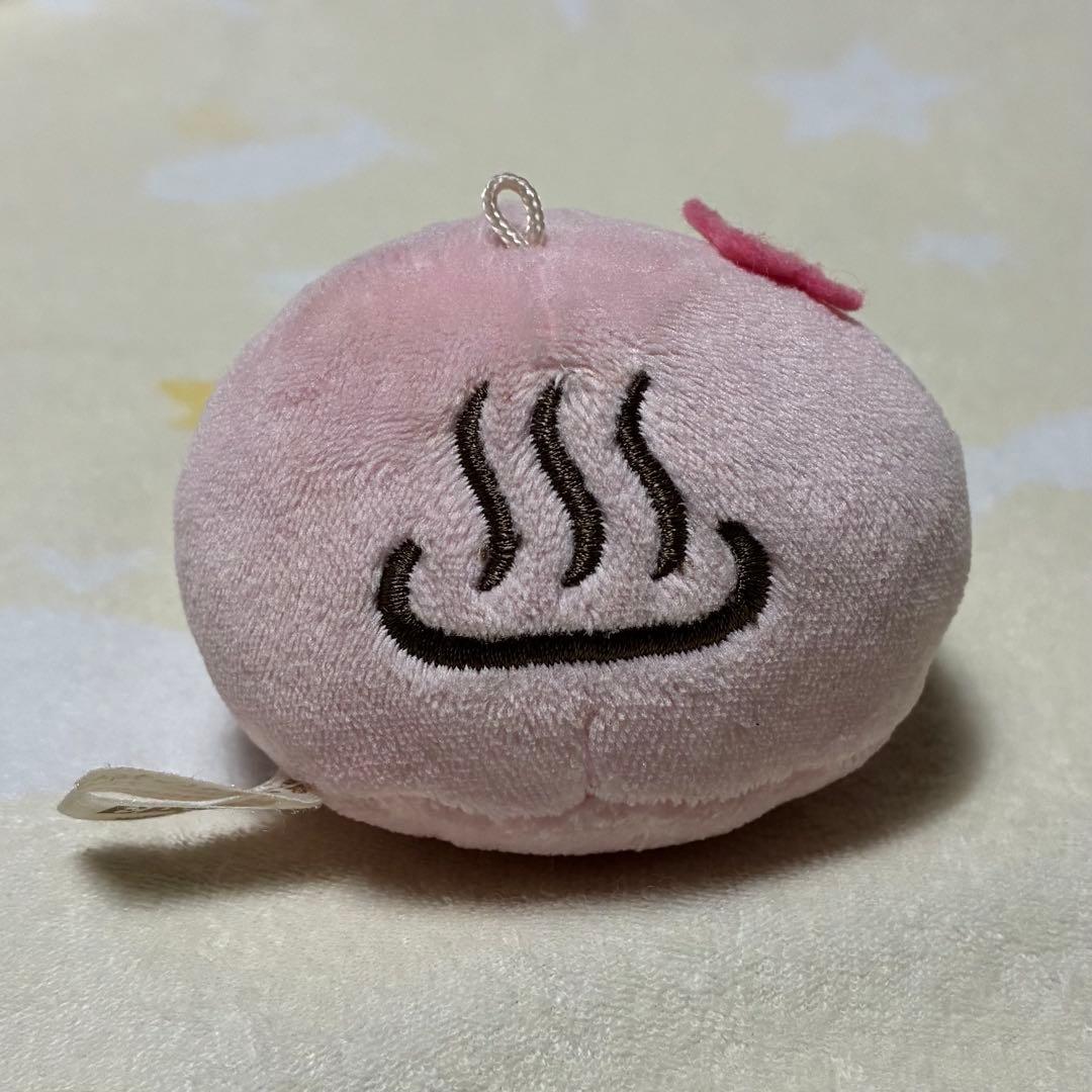温泉まんじゅうくん マスコット キーホルダー ピンク - メルカリ