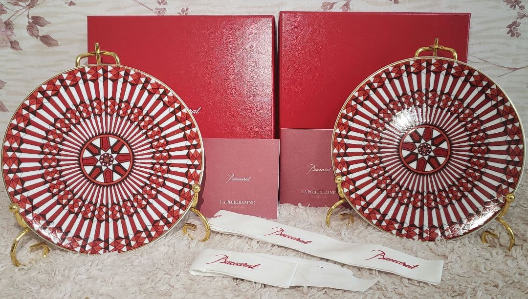 【未使用】バカラ Baccarat アルカディア 16cmソーサー 2枚セット アルカディア デザートプレート 2枚セット レッド | バカラ 日本