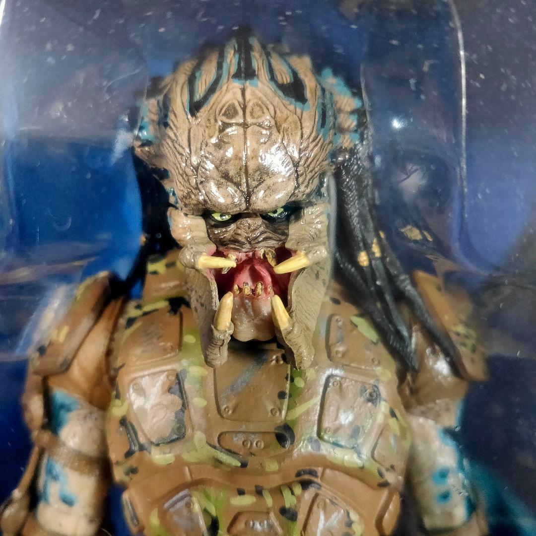 未開封 ネカ NECA プレデター エメッサリープレデター フィギュア