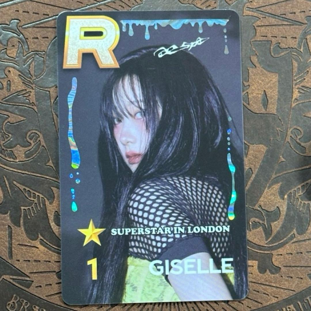 aespa ジゼル SMTOWN SUPERSTAR ロンドン 限定 トレカ - メルカリ