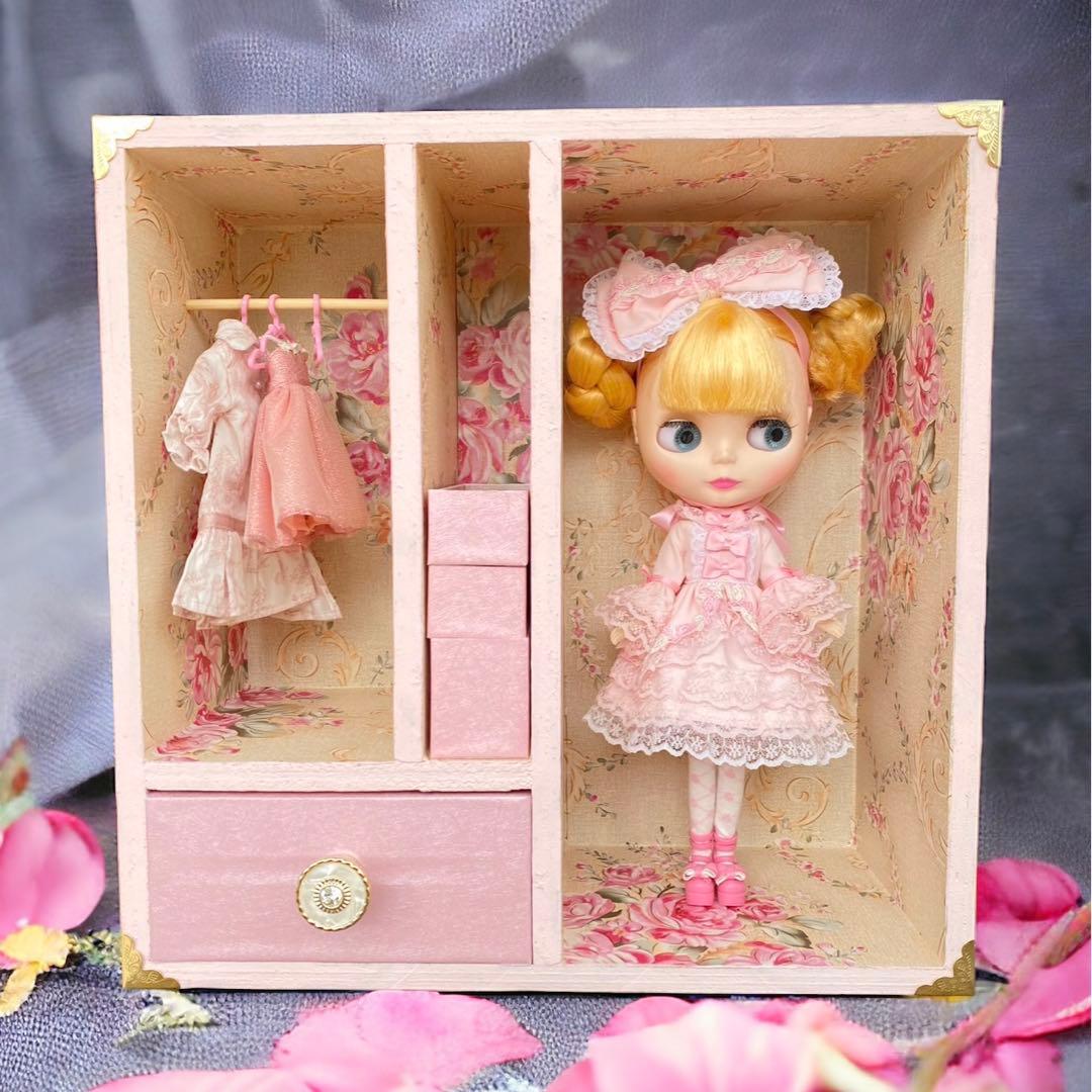 木製 クローゼット ブライス アウトフィット ドールハウス - メルカリ