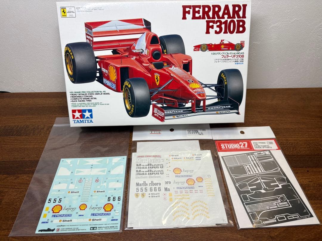 タミヤ 1/20 フェラーリ F310B スポンサーデカール、エッチングパーツ付 タミヤ 1/20 フェラーリ F310B スポンサーデカール、エッチングパーツ