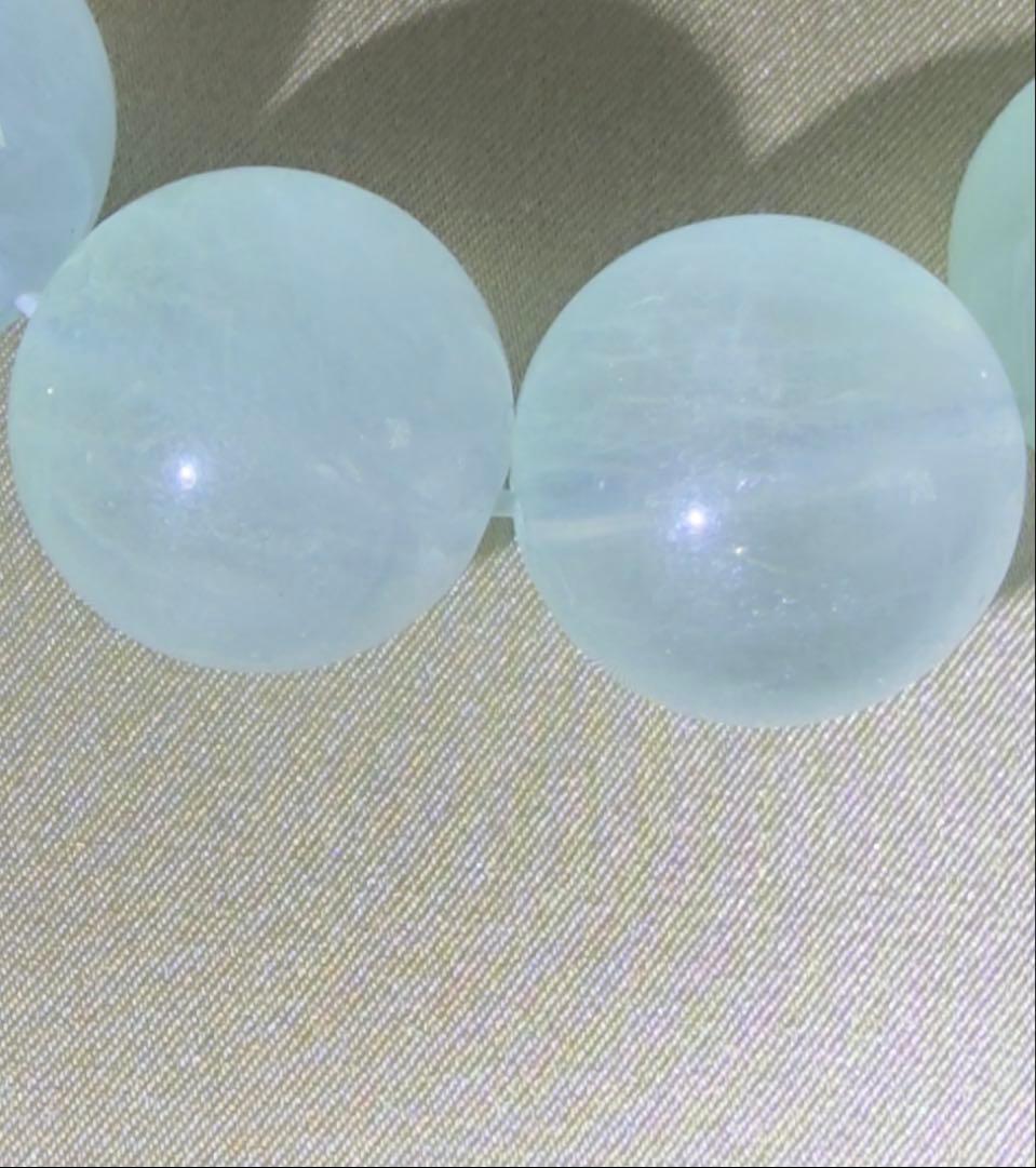 天然石ミントグリーン・ラトルド・フローライトブレスレット珠17.5mm