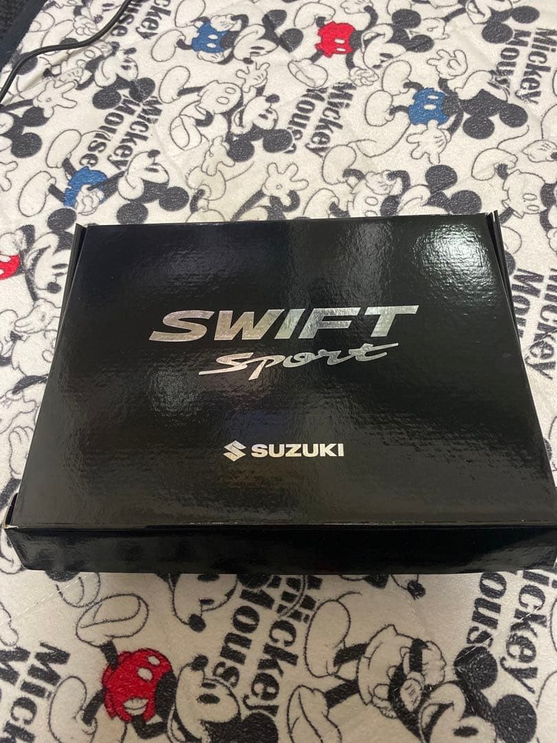 スズキ スイフトスポーツZC33Sファイナルエディション 限定ピンバッジ