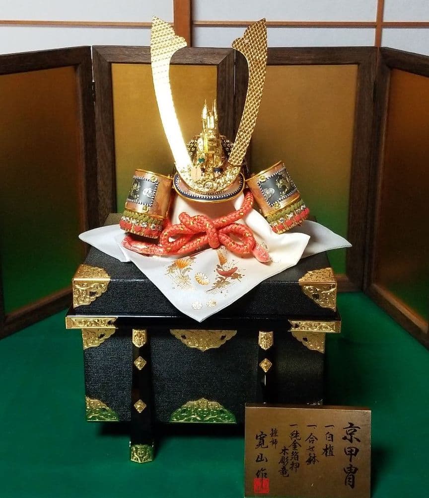 五月人形　25号　兜飾り 兜飾り【皐月・颯】白木アクリルケース入り｜おしゃれ｜モダン｜今どき