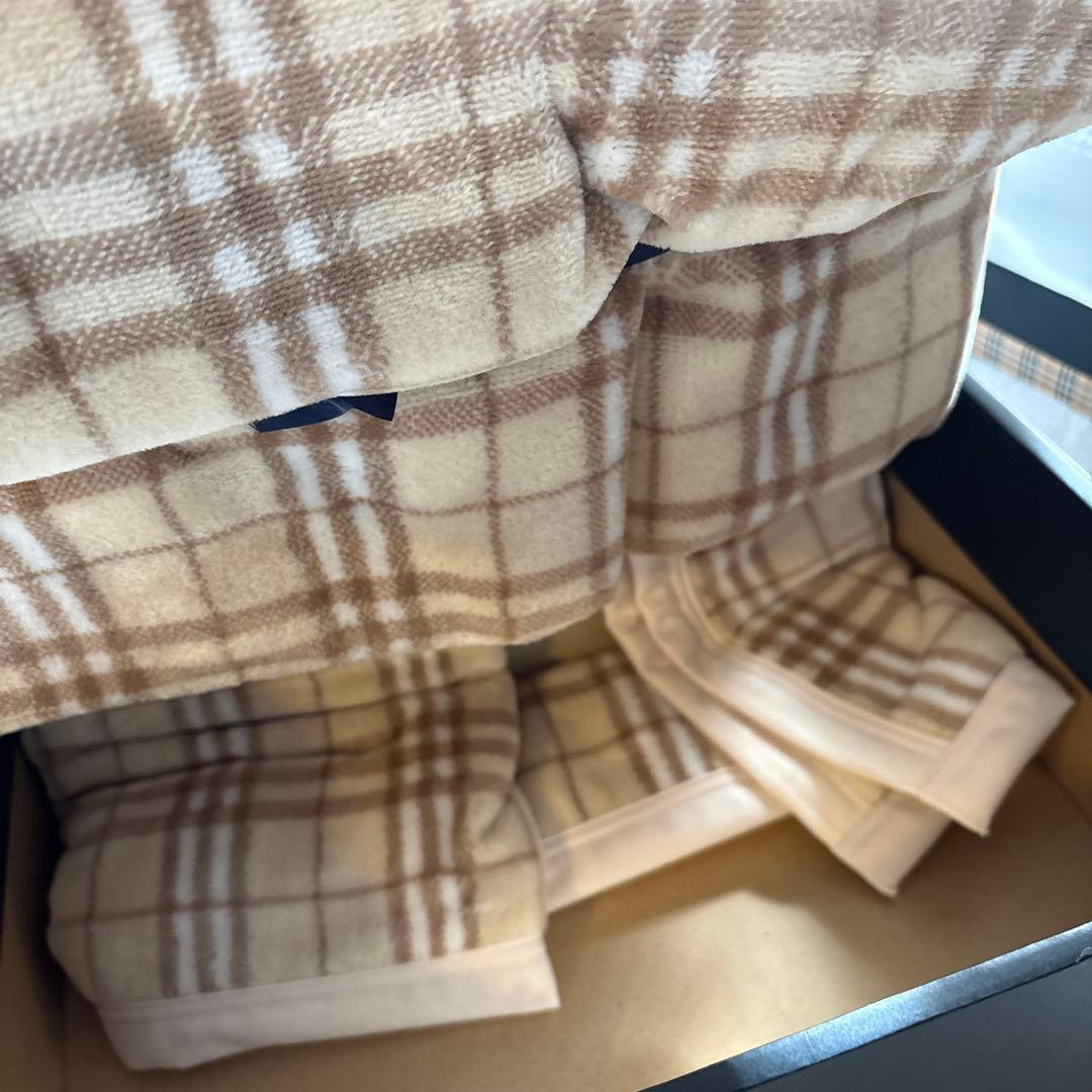 BURBERRY チェック柄 ブランケット 140cm×200cm ノバチェック - メルカリ