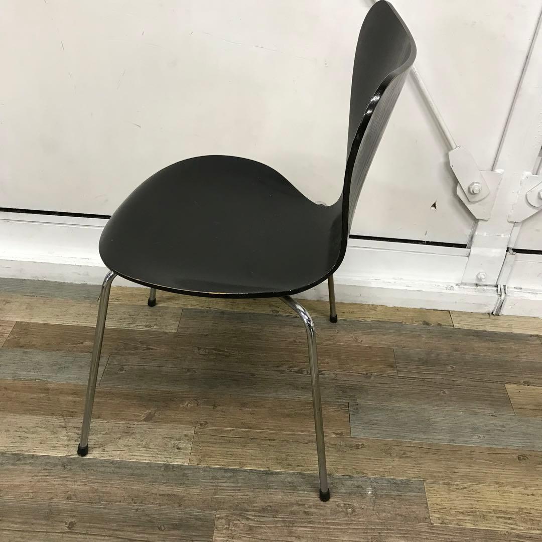 訳あり・傷多数】 FRITZ HANSEN セブンチェア ブラック系 ① - メルカリ
