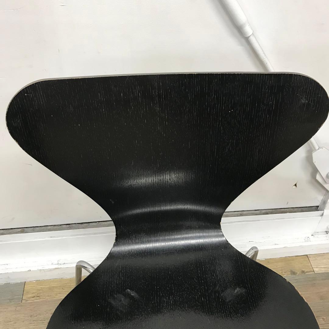 訳あり・傷多数】 FRITZ HANSEN セブンチェア ブラック系 ① - メルカリ