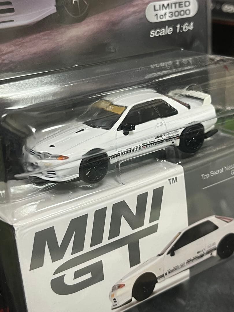 minigt 製 1/64 トップシークレット GTR VR32 ホワイト　未開 MINIGT 1:64 Nissan Skyline GT-R Top-Secret VR32 in White – Model