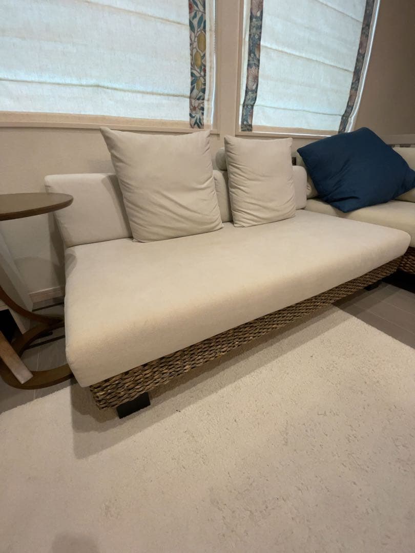 ポ*リ様 限定出品⭐︎a.flat⭐︎2.5人掛けソファ(ヒヤシンス) - メルカリ