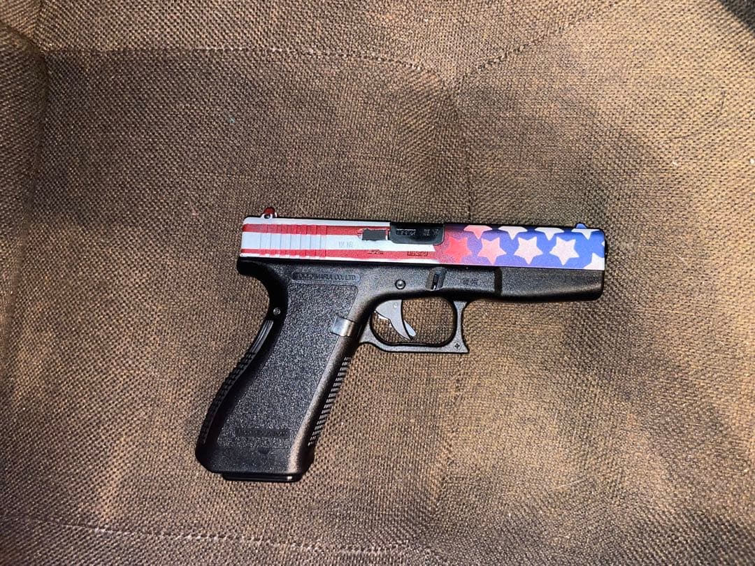 カスタム品】東京マルイ 0.2gカスタム g17エアコキ18歳以上対象