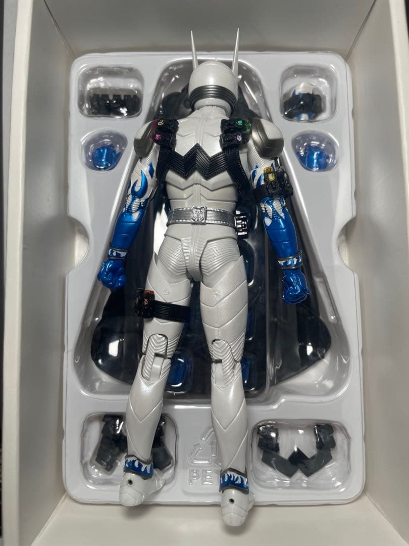 真骨彫製法 S.H.Figuarts エターナル 仮面ライダーW ダブル