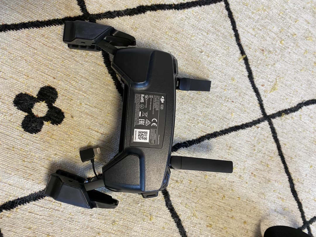 Mavic air コントローラー送信機 Mavic Air バッグ 純正 DJI Mavic Air 2 が高輝度ディスプレイ一体型送信機に対応！スマート