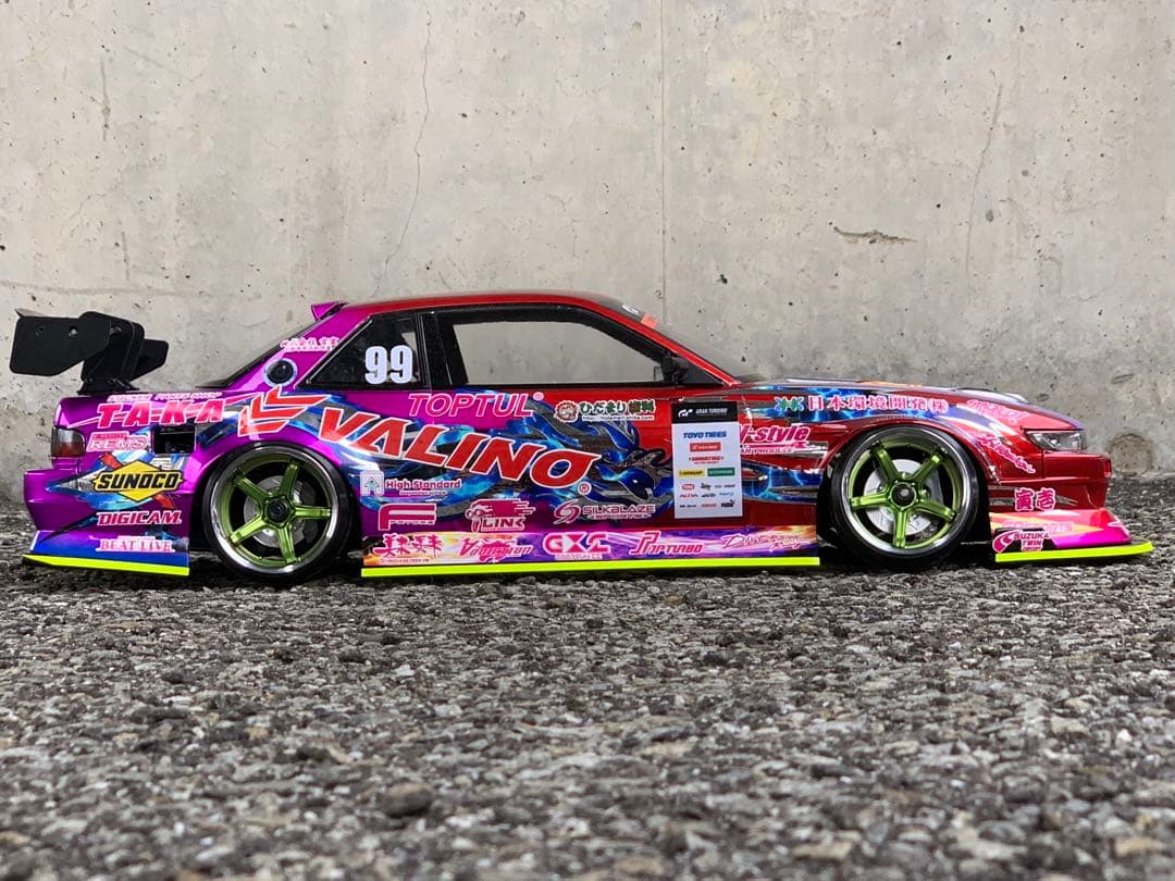 アディクション NISSAN S13 シルビア V8 2024中村直樹選手 - メルカリ