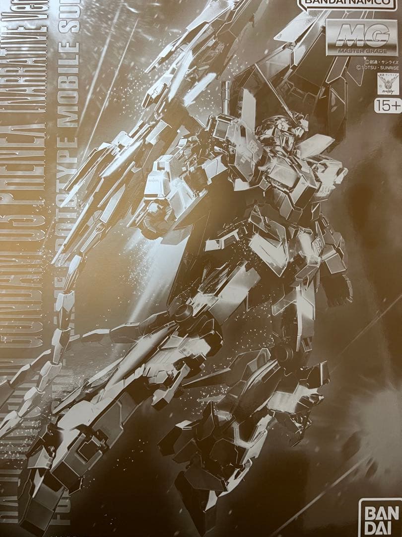 MG ユニコーンガンダム3号機フェネクス(NT ver.) 不死鳥飛来――。『機動戦士ガンダムNT』よりガンプラ「MG ユニコーン