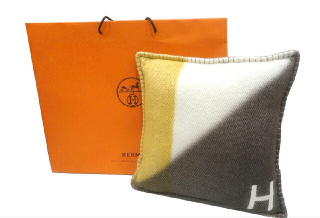 【美品】HERMES エルメス H ピタゴラス カシミア100％ HERMES（エルメス） スカーフ カシミヤ/シルク レディース カレ100