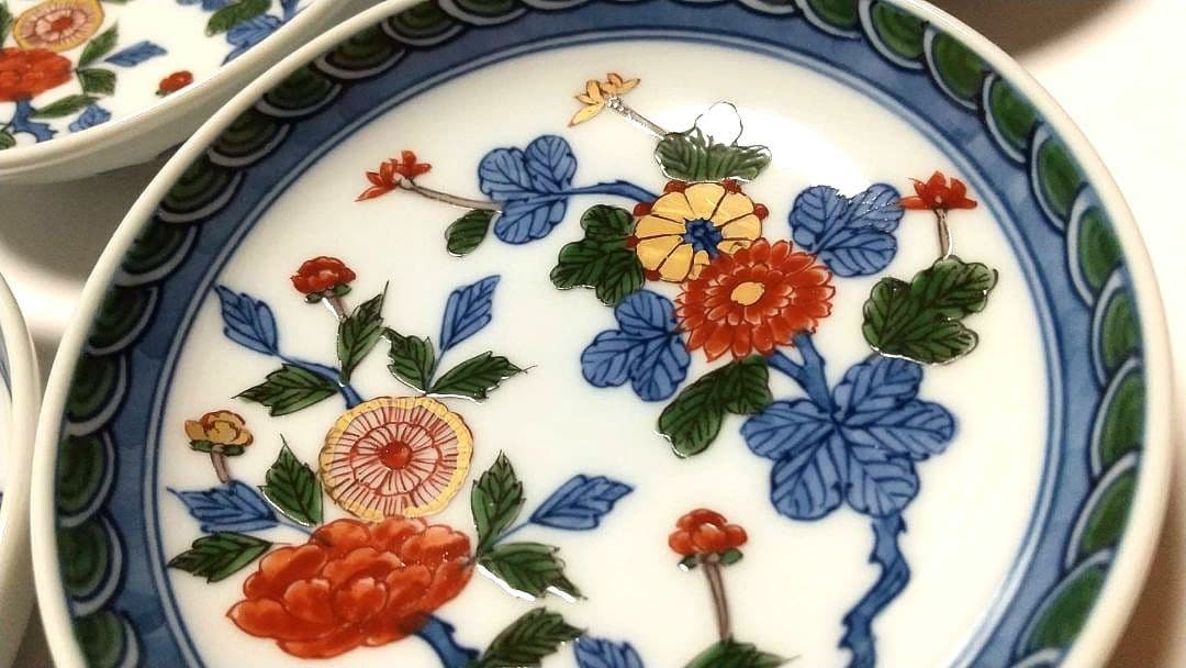 未使用品】源右衛門窯古伊万里風菊牡丹絵小皿5枚組共箱|mercari