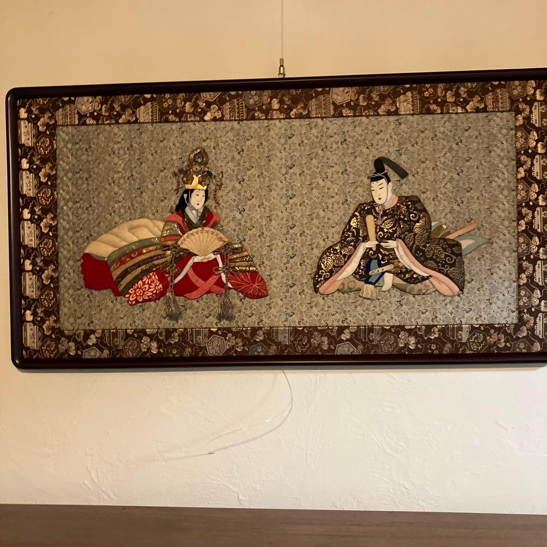 レア押絵雛　明治時代 今年は、押絵雛を蔵に飾りました。裏を見ると明治に作られていた手作り