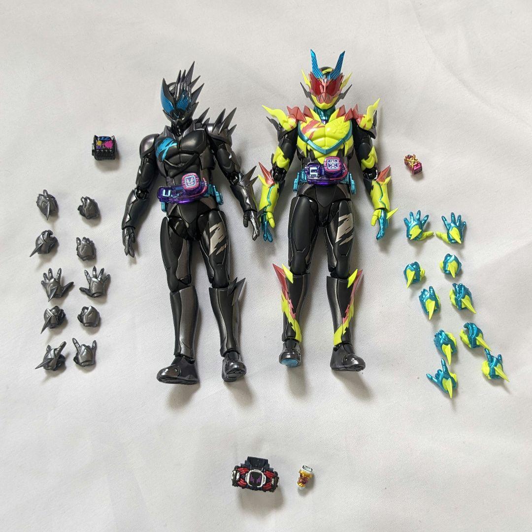 おまけ付き 仮面ライダーリバイス ジャックリバイス サンダーゲイル Amazon.co.jp: s.h.フィギュア仮面 リバイス サンダーゲイル : おもちゃ