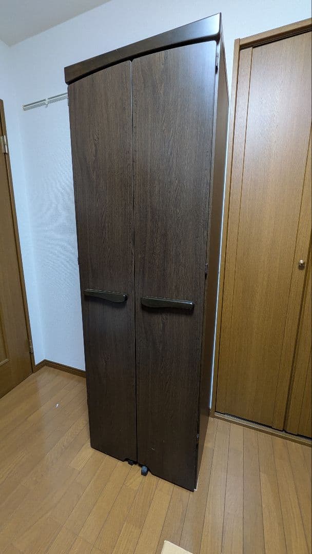 大容量キッチンストッカー　扉収納付　キッチン食品収納　パントリー 大容量 キッチンストッカー スリム 幅60cm ホワイト 木製 収納棚 扉