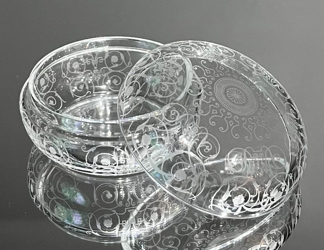 BACCARAT バカラ/ ※美品 ミケランジェロ　蓋物　ボンボニエール 輝くオールドバカラ ディアマンカレの可愛いボンボニエール【1900年頃