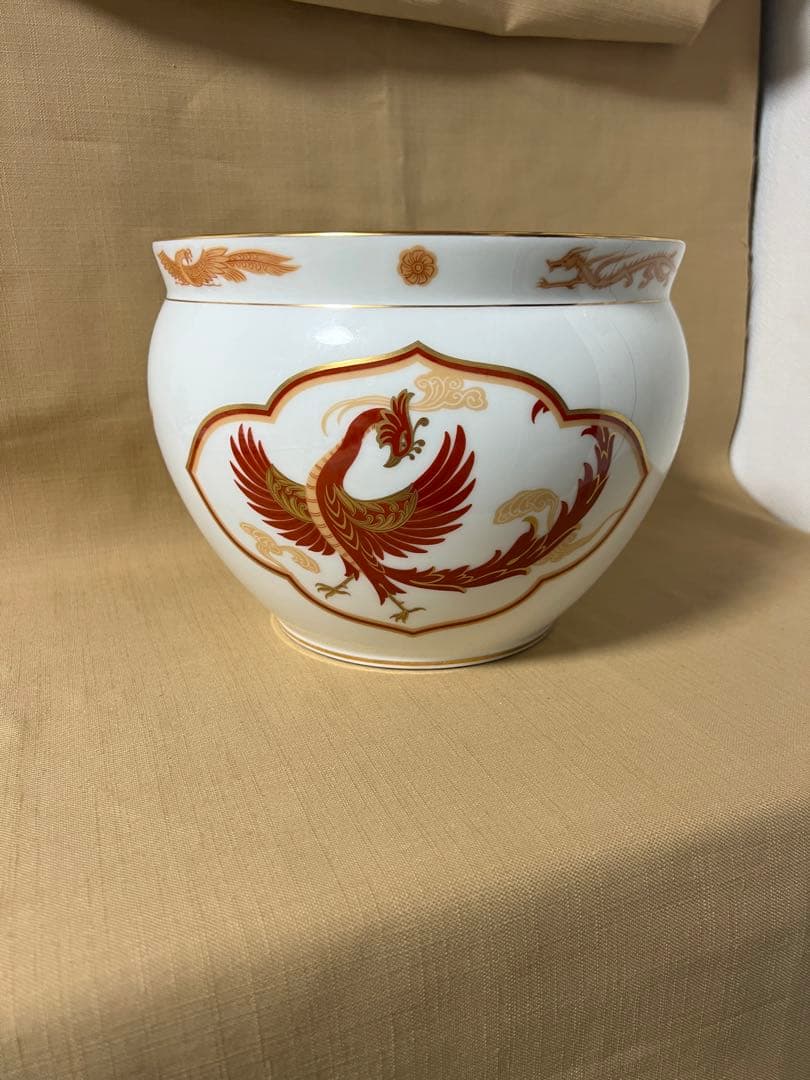 大倉陶園　朱雀 限定版　フランクリン　高級磁器　花瓶 大倉陶園 朱雀 限定版 フランクリン 高級磁器 花瓶 L108250921 - 工芸