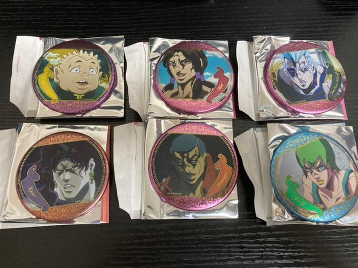 ジョジョ アニメ10周年記念展 場面写缶バッジ  バラ売り ジョジョの奇妙な冒険 アニメ10周年記念展 場面写缶バッジコレクション