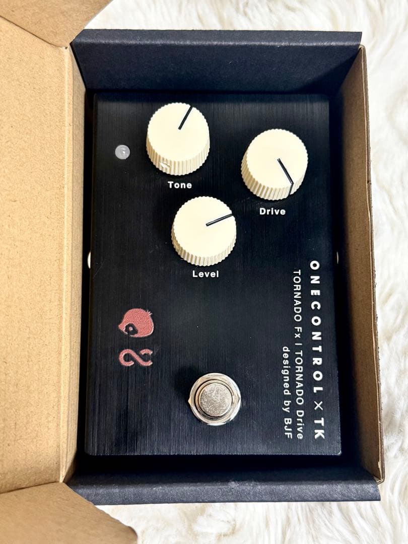 ギター ONE CONTROL x TK Tornado Drive Aluminum TORNADO Fx TORNADO Drive Aluminium (OC-TRFX-OD-ALM) – One Control USA