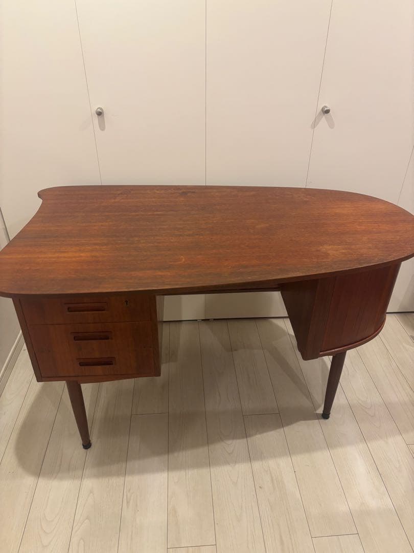 ヴィンテージ　北欧家具　チーク材　キドニーデスク　デンマーク ヴィンテージ 北欧家具 チーク材 キドニーデスク デンマーク - メルカリ