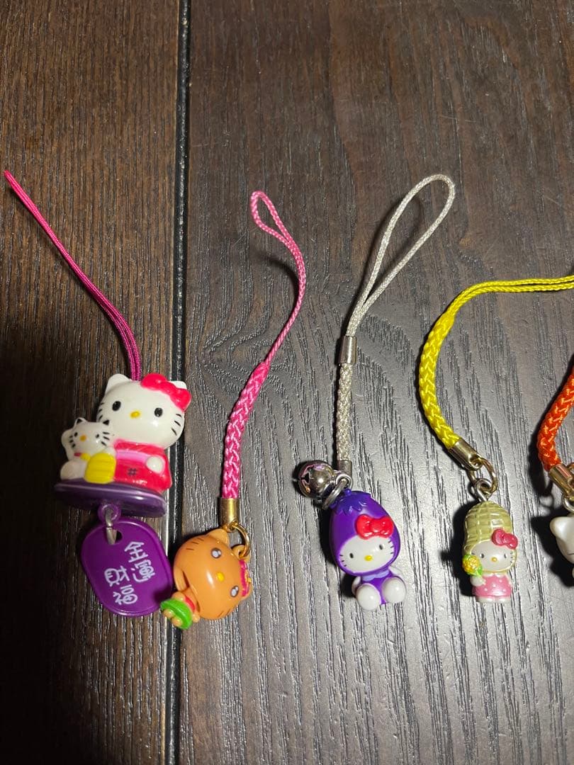 ハローキティマスコットストラップ、キーホルダー21点セット