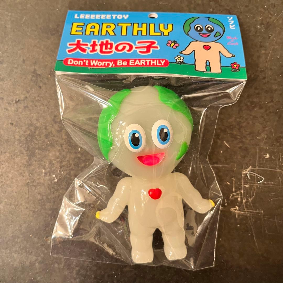 leeeeeetoy 大地の子 ソフビ 蓄光 GID フィギュア ガチャ - メルカリ