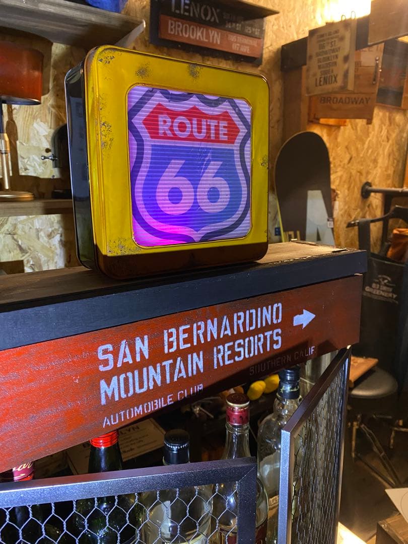 照明付き 収納棚 アメリカン ROUTE66 - メルカリ