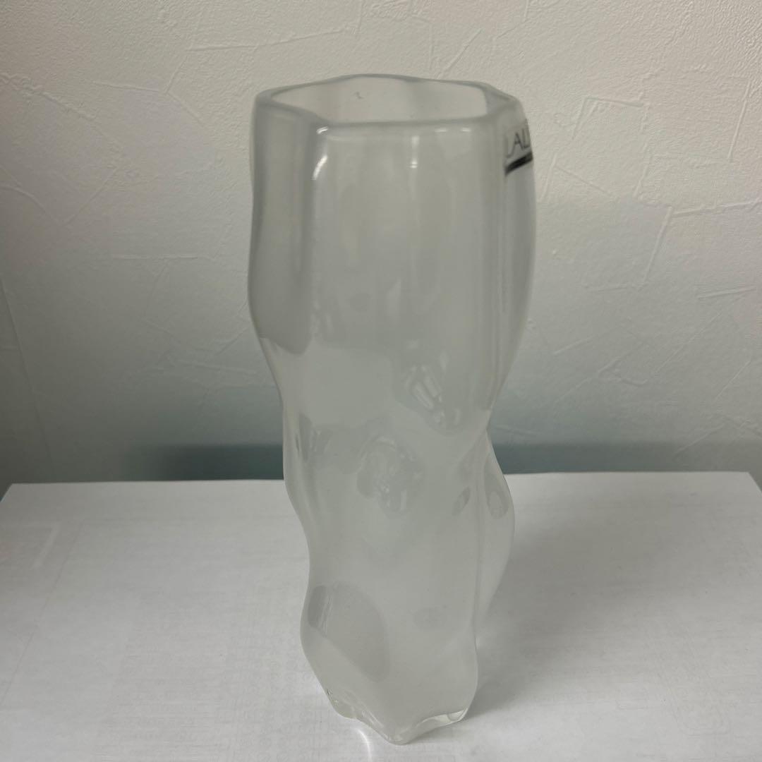 LALIQUE 透明 ガラス 花瓶 高さ約25cm - メルカリ