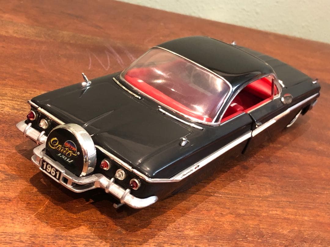 1961 シボレー インパラ JADA TOYsミニカー - メルカリ