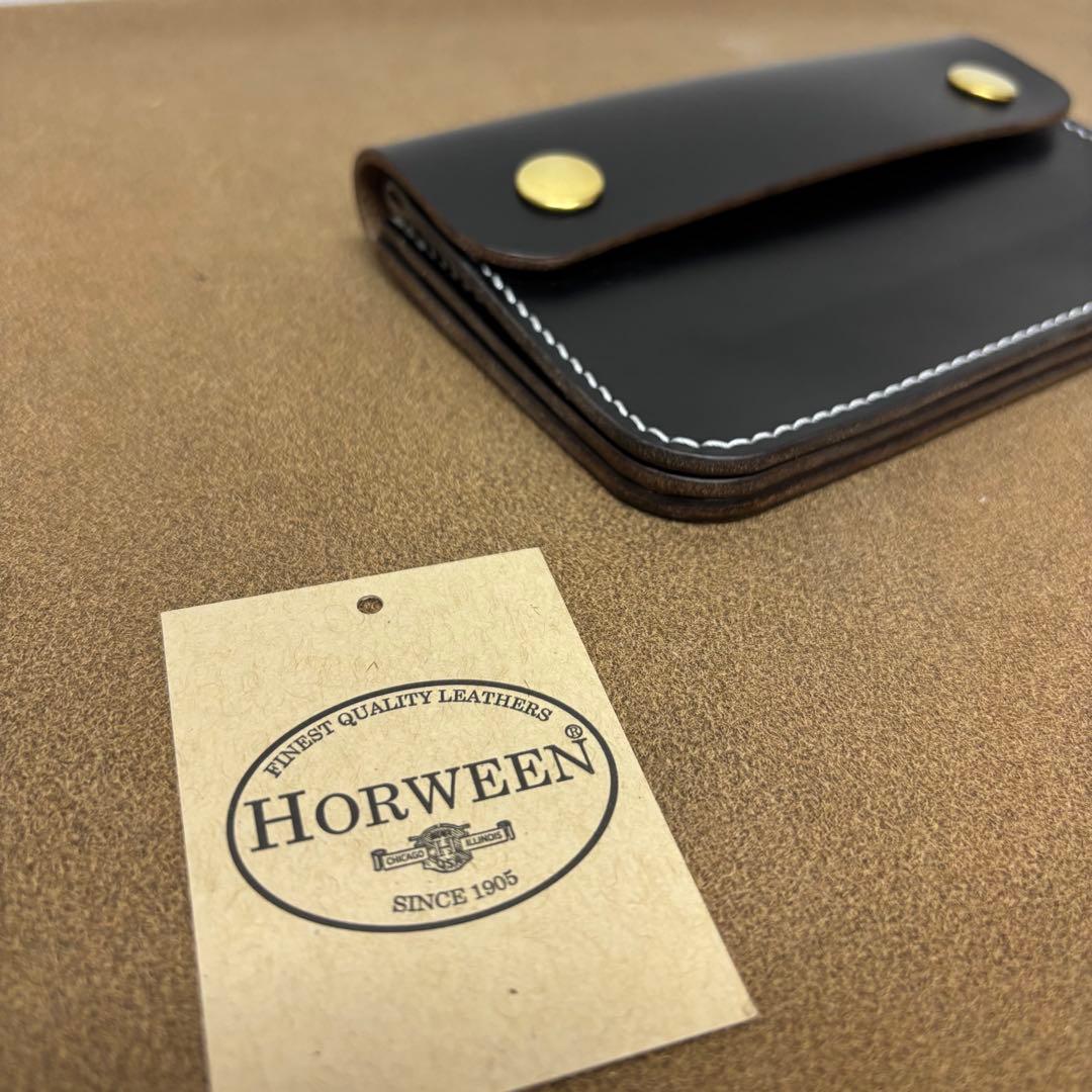 クロムエクセルトラッカーウォレットミドル黒茶心3層HORWEEN