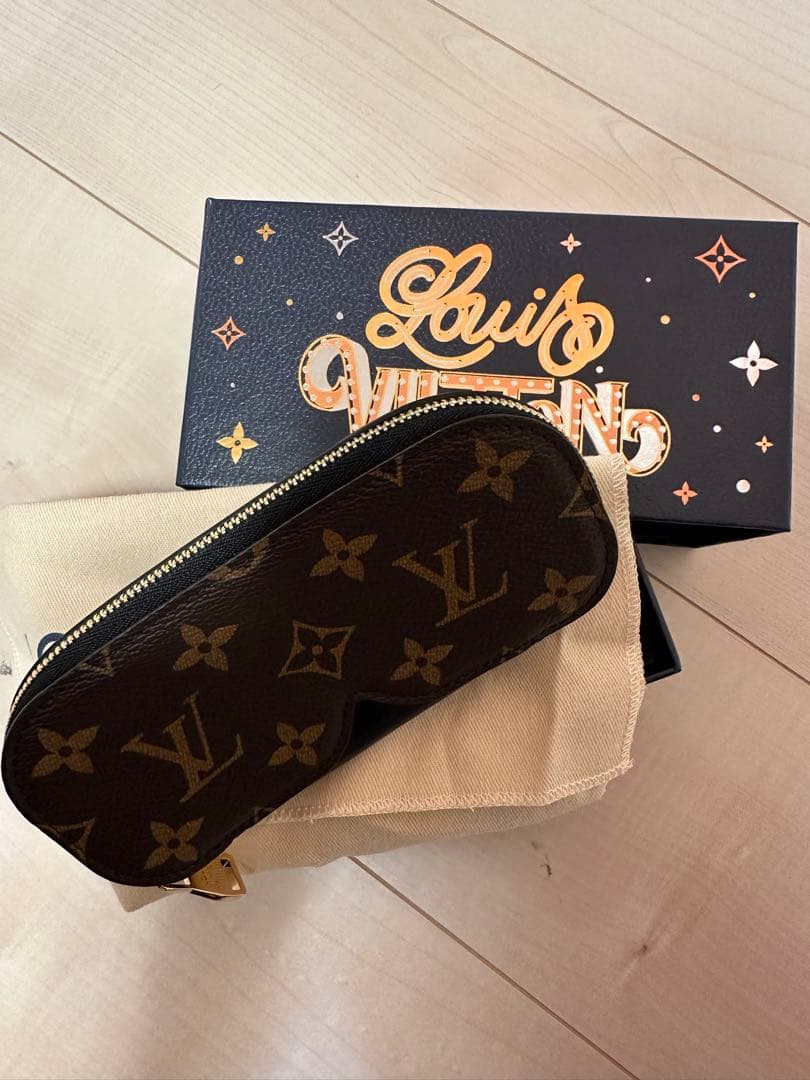 LOUIS VUITTON メガネケース ブラウン