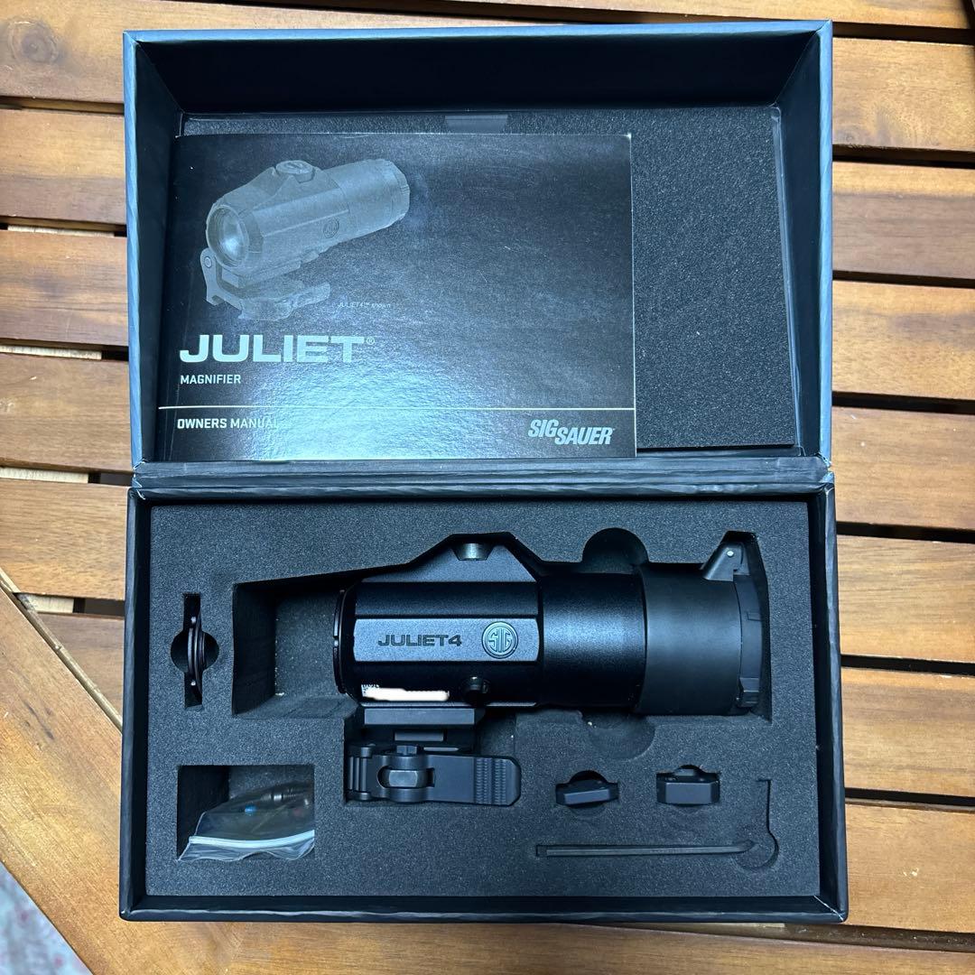 SIG SAUER JULIET4 マグニファイア LayLax SIG SAUER JULIET4 マグニファイア(4X24MM) スペーサー付き