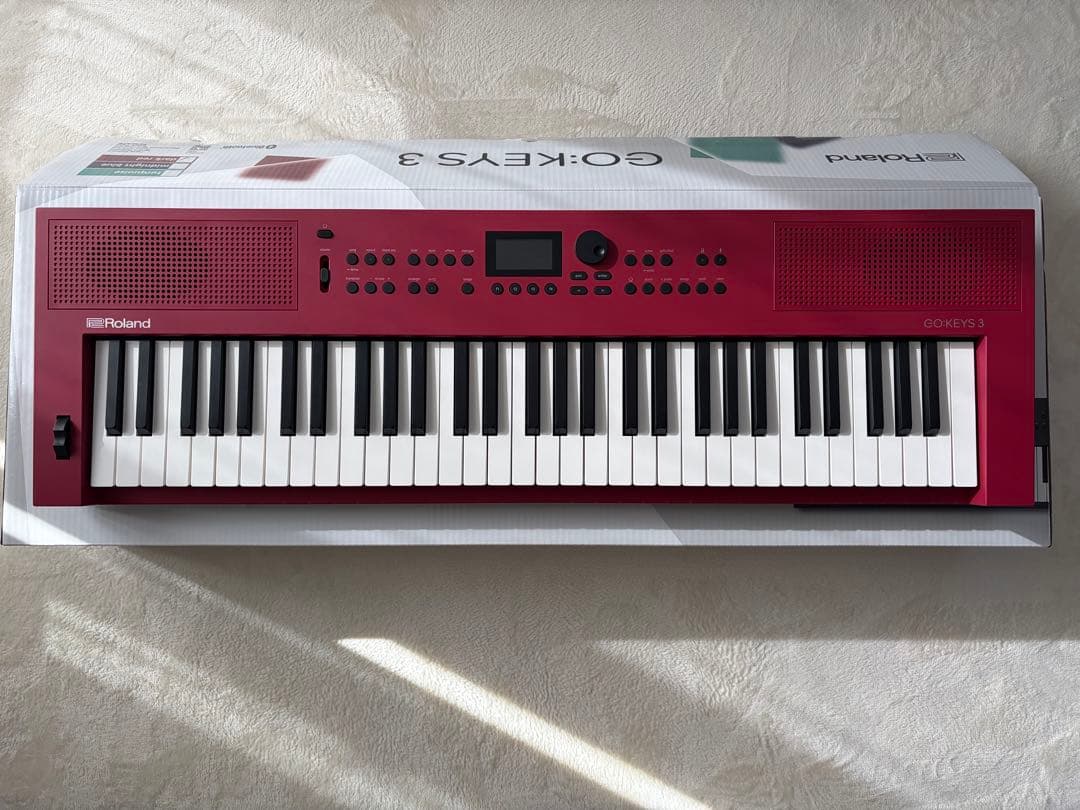 Roland GO:KEYS 3 レッド Roland GO:KEYS 3 Music Creation Keyboard - Dark Red - The Music Den