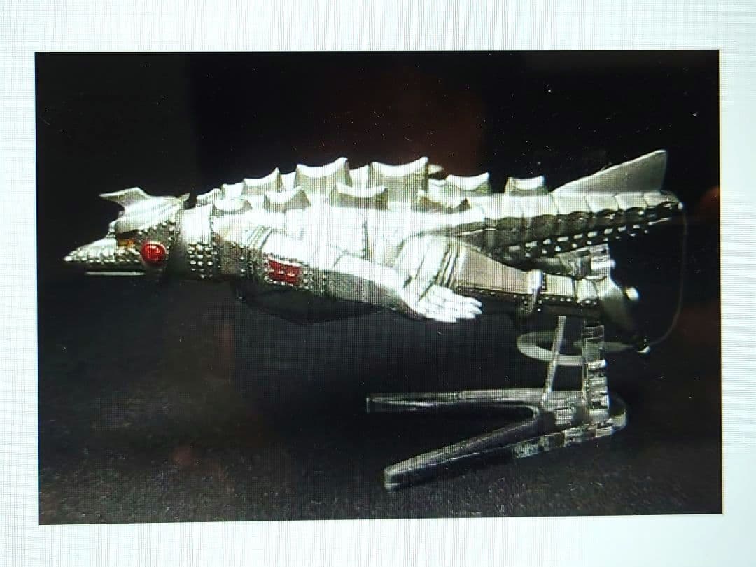 ゴジラ特撮大百科 非売品 メカゴジラ 1974 飛行形態 イワクラ - メルカリ