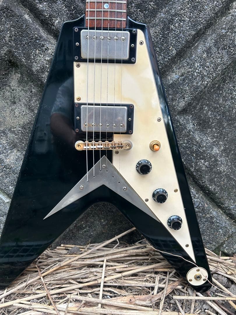 Bacchus Brian Flying V model - メルカリ