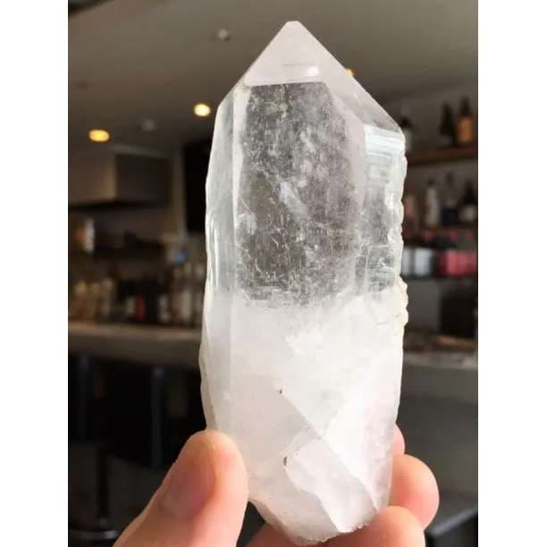 ヒマラヤ水晶 原石 ヒーリングストーン 浄化 虹入 天然石 パワーストーン 虹入り！ヒマラヤ水晶原石☆インド産☆瀧川神社にて浄化☆98mm！199g