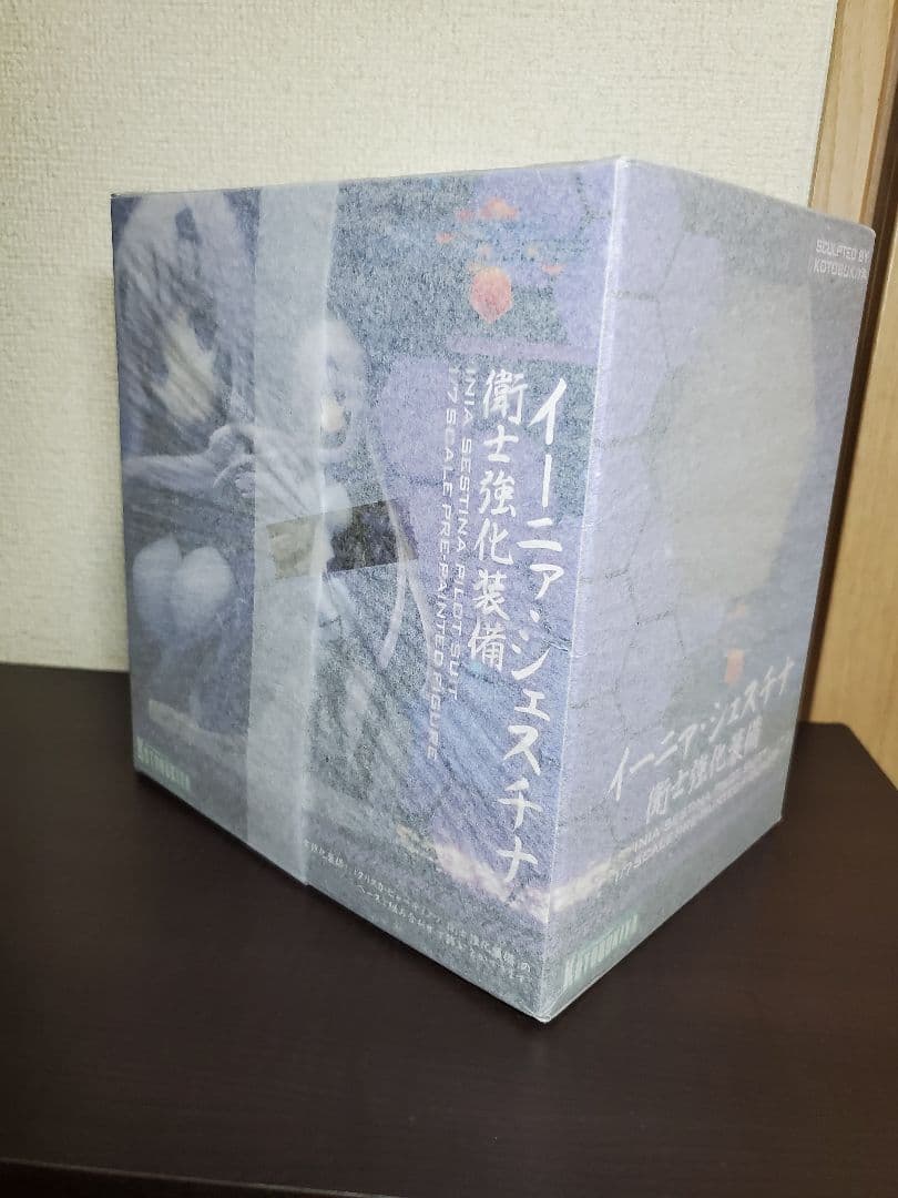 【新品未開封】【新品未使用】イーニャ·シェスチナ