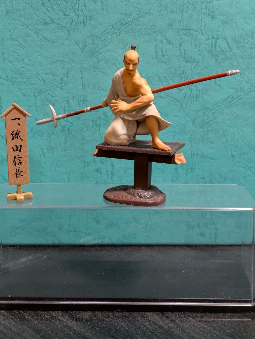 戦国武将フィギュア4体セット 未開封あり 織田信長 武田信玄 徳川家康