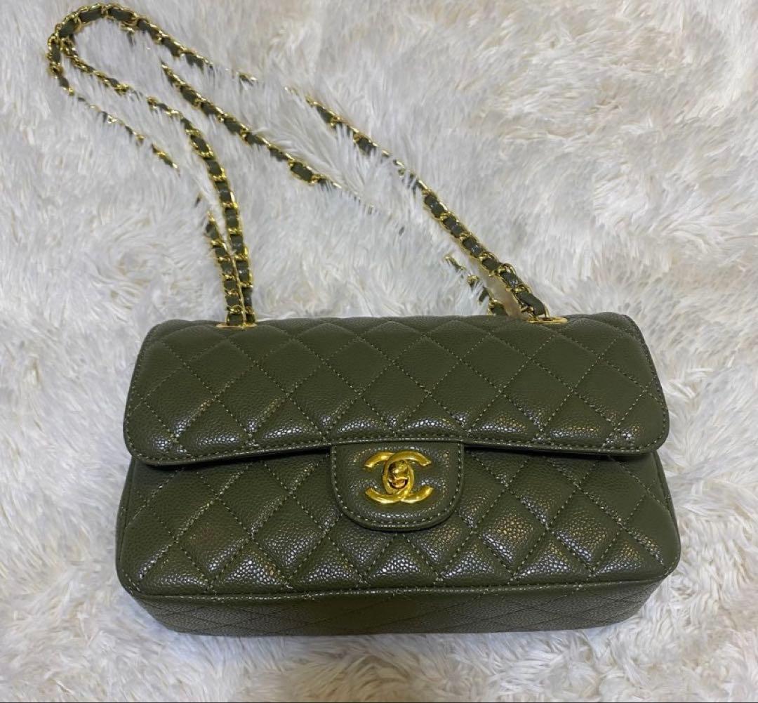 CHANEL チェーンバッグ　マトラッセ　グリーン　ノベルティ 中古)CHANEL シャネル マトラッセ チェーン ショルダーバッグ