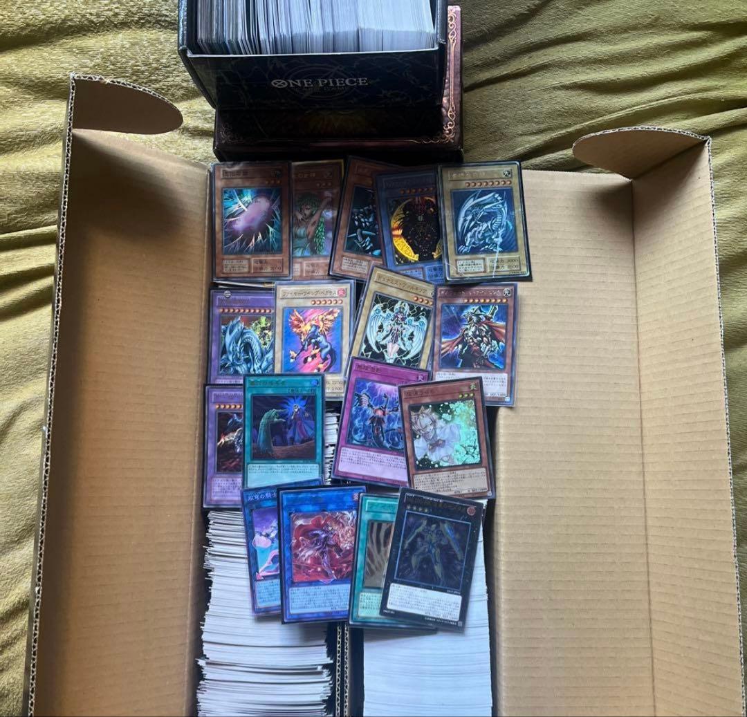 遊戯王 引退品まとめ売り スーパー以上のみ3000枚程度