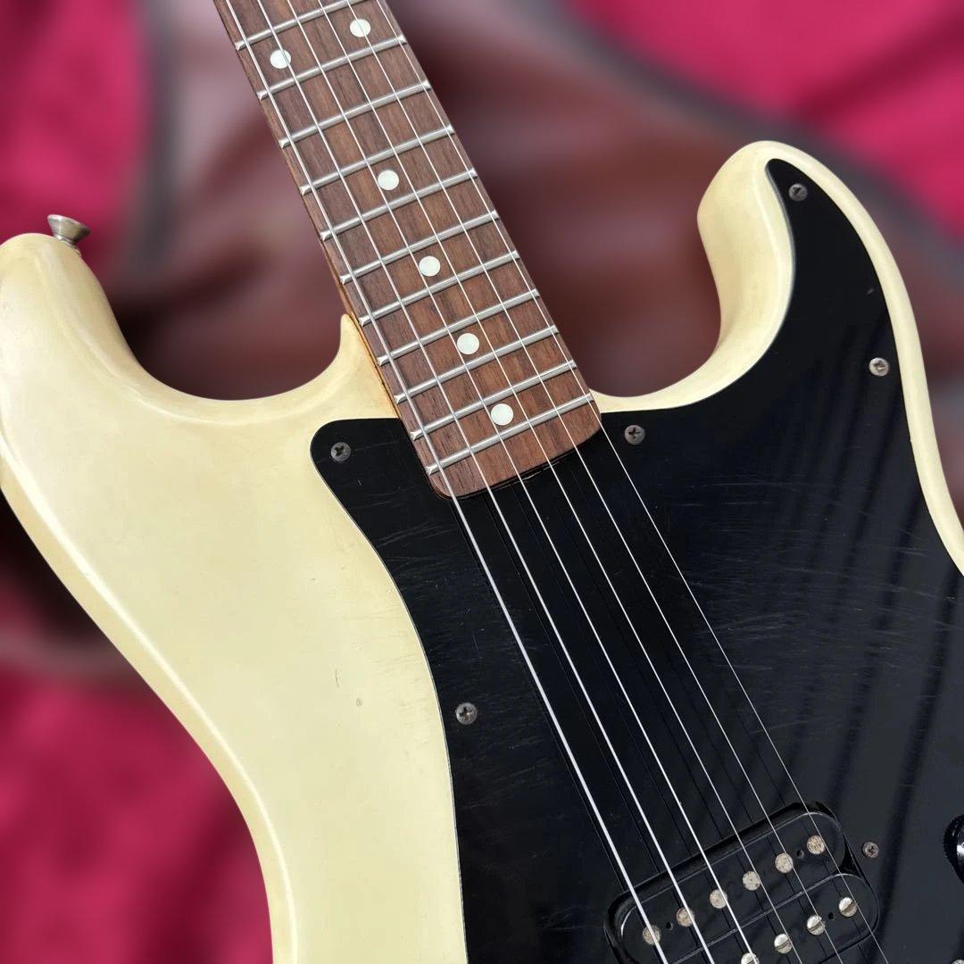貴重 メンテ済 Squier Eシリアル ST-331 ミディアムスケール - メルカリ