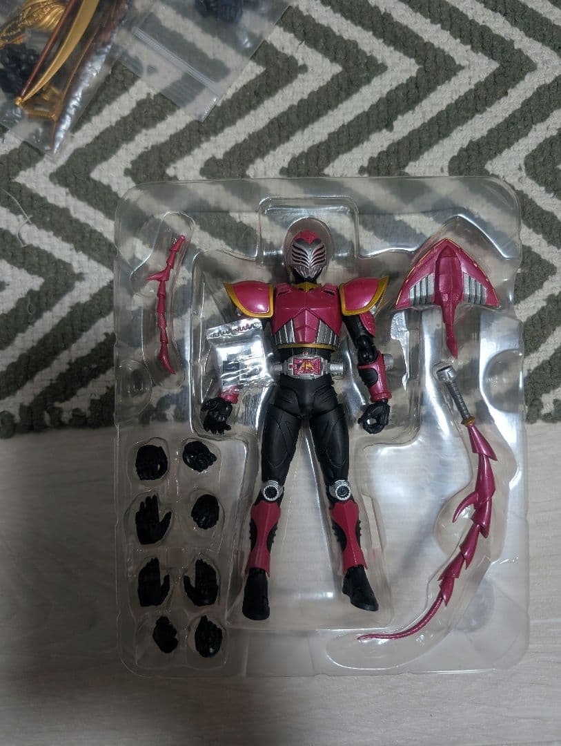 S.H.Figuarts 仮面ライダー龍騎 16体セット (1部ジャンク品あり)